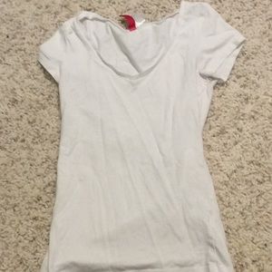 Divided Basic V-Neck Tee